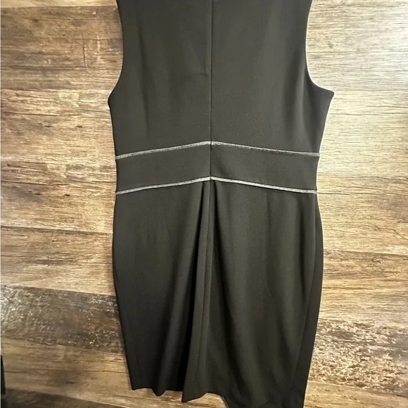 Tommy Hilfiger Black Sleeveless Sheath Dress - Picture 7 of 9